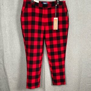 Old Navy Mid Rise Harper Woman’s 14 Black/Red Check NWT 996